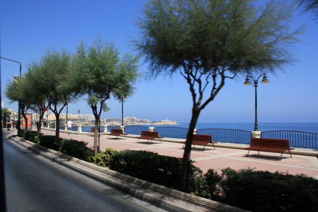 Super Luxury Apartment In Tigne Point, Amazing Sea Views Sliema Exterior foto